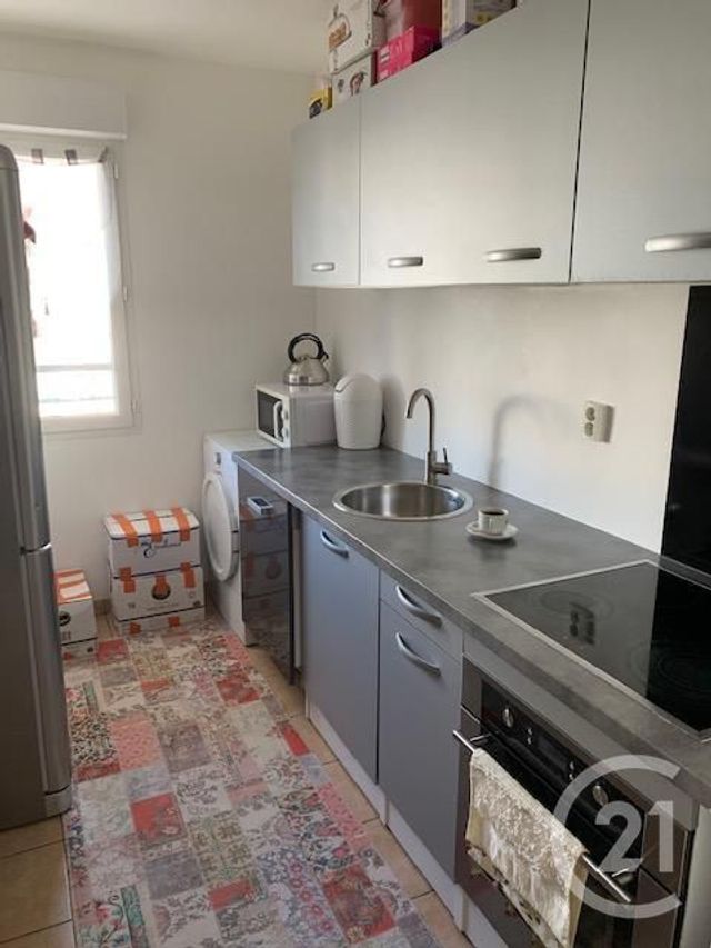 Afficher la photo en grand Appartement F3 à vendre - 3 pièces - 64.25 m2 - PONTOISE - 95 - ILE-DE-FRANCE - Century 21 Osmose