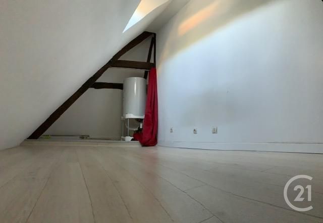 Afficher la photo en grand Appartement Duplex à vendre - 2 pièces - 20.0 m2 - AMBLAINVILLE - 60 - PICARDIE - Century 21 Osmose
