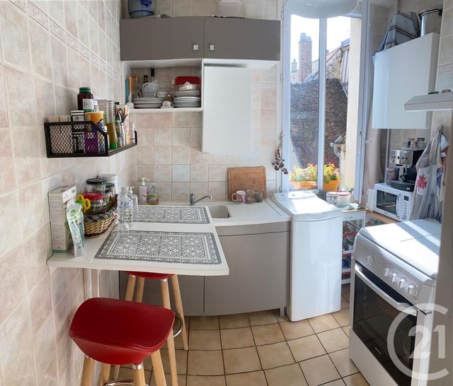 Afficher la photo en grand Appartement F2 à vendre - 2 pièces - 38.9 m2 - MAGNY EN VEXIN - 95 - ILE-DE-FRANCE - Century 21 Osmose