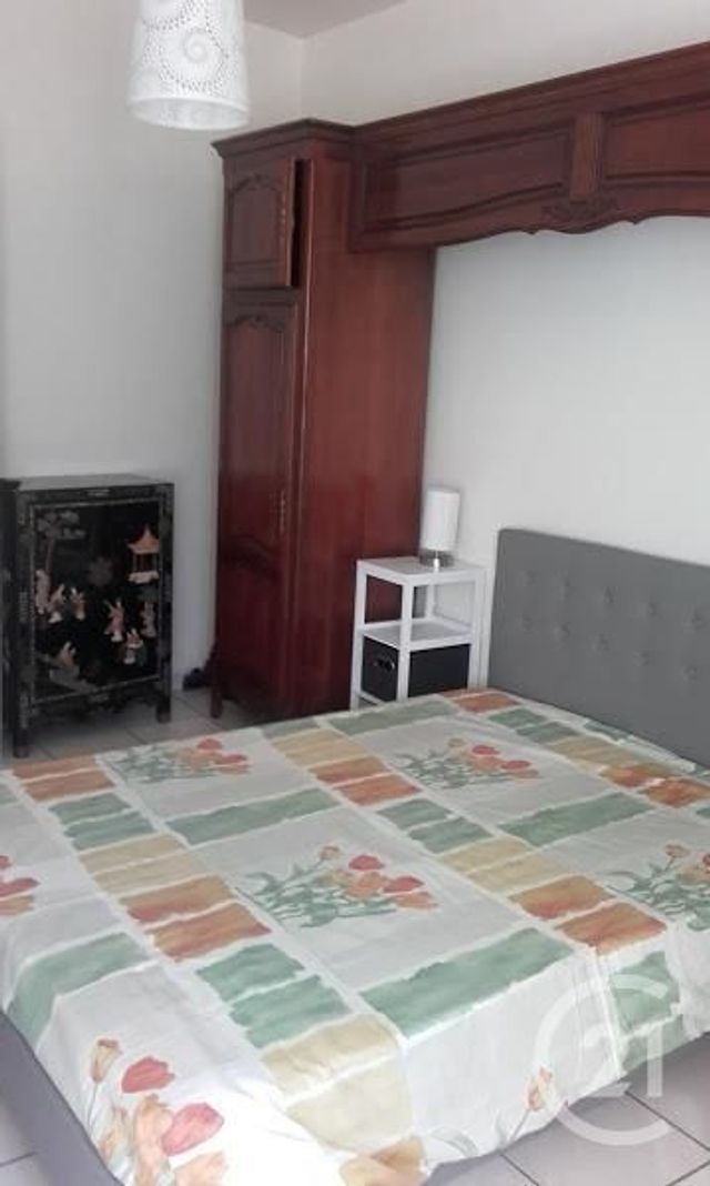 Afficher la photo en grand Appartement F2 à vendre - 2 pièces - 38.9 m2 - MAGNY EN VEXIN - 95 - ILE-DE-FRANCE - Century 21 Osmose