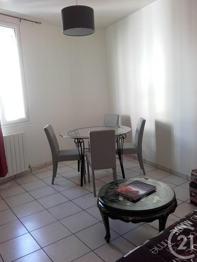 Afficher la photo en grand Appartement F2 à vendre - 2 pièces - 38.9 m2 - MAGNY EN VEXIN - 95 - ILE-DE-FRANCE - Century 21 Osmose
