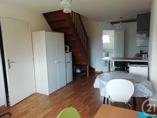 Afficher la photo en grand Appartement Duplex à vendre - 2 pièces - 23.6 m2 - MAGNY EN VEXIN - 95 - ILE-DE-FRANCE - Century 21 Osmose