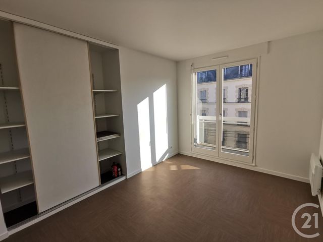 Afficher la photo en grand Appartement F3 à vendre - 3 pièces - 70.11 m2 - PONTOISE - 95 - ILE-DE-FRANCE - Century 21 Osmose