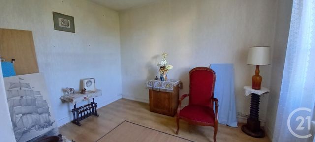 Afficher la photo en grand Appartement F2 à vendre - 2 pièces - 36.6 m2 - PONTOISE - 95 - ILE-DE-FRANCE - Century 21 Osmose