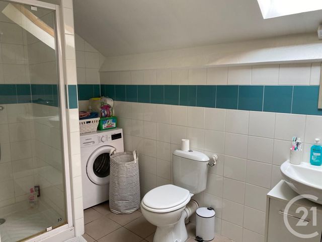 Afficher la photo en grand Appartement Duplex à louer - 2 pièces - 32.0 m2 - LONGUESSE - 95 - ILE-DE-FRANCE - Century 21 Osmose