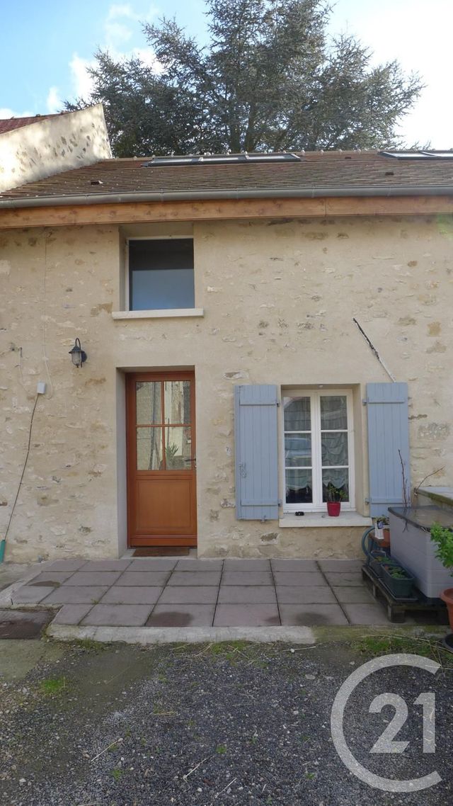 Appartement Duplex à louer - 2 pièces - 37.73 m2 - LONGUESSE - 95 - ILE-DE-FRANCE - Century 21 Osmose