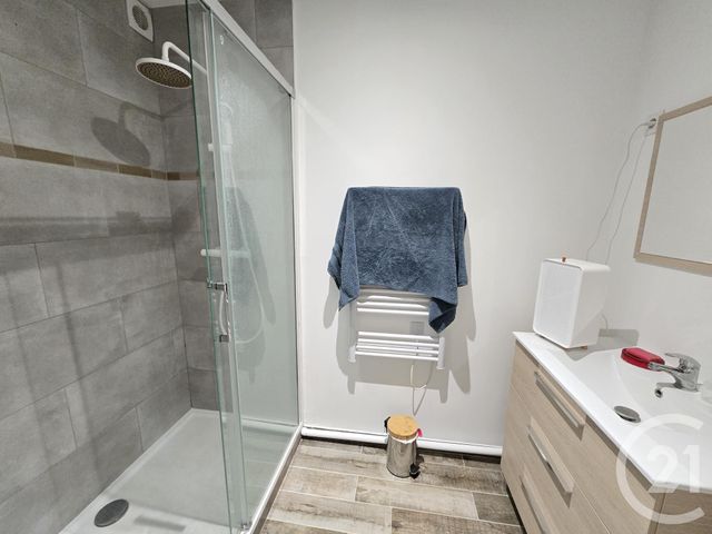 Appartement T3 à vendre - 3 pièces - 67.42 m2 - SERAINCOURT - 95 - ILE-DE-FRANCE - Century 21 Osmose