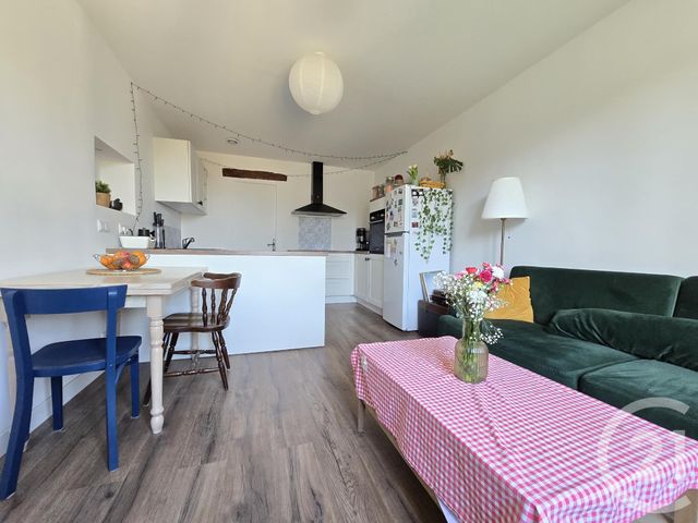 Appartement F2 à vendre - 2 pièces - 59.7 m2 - FREMAINVILLE - 95 - ILE-DE-FRANCE - Century 21 Osmose