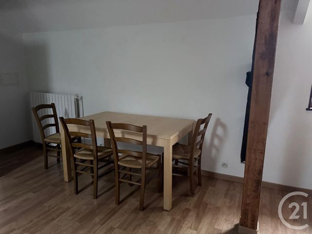 Appartement F2 à louer - 3 pièces - 87.35 m2 - VIGNY - 95 - ILE-DE-FRANCE - Century 21 Osmose