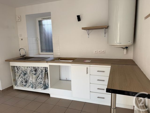 Appartement Duplex à louer - 2 pièces - 32.76 m2 - LONGUESSE - 95 - ILE-DE-FRANCE - Century 21 Osmose