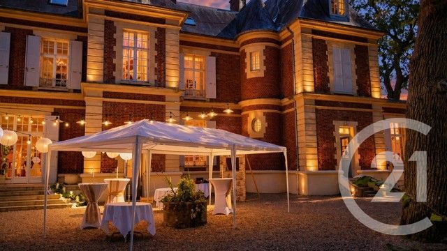 maison à vendre - 18 pièces - 596.6 m2 - ST GERMAIN EN LAYE - 78 - ILE-DE-FRANCE - Century 21 Osmose
