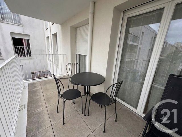 Appartement F3 à vendre - 3 pièces - 58.65 m2 - MANTES LA VILLE - 78 - ILE-DE-FRANCE - Century 21 Osmose
