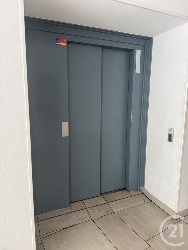 Appartement F3 à vendre - 3 pièces - 58.65 m2 - MANTES LA VILLE - 78 - ILE-DE-FRANCE - Century 21 Osmose