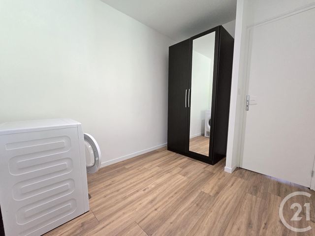Appartement T3 à vendre - 3 pièces - 67.42 m2 - SERAINCOURT - 95 - ILE-DE-FRANCE - Century 21 Osmose