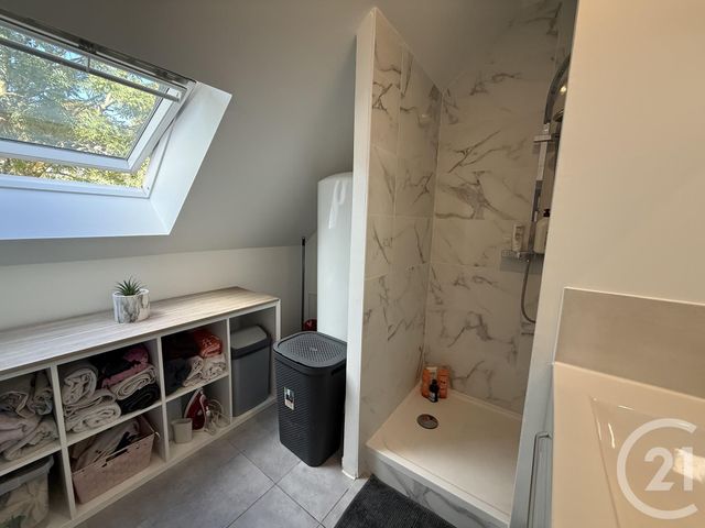 Appartement F3 à louer - 3 pièces - 52.5 m2 - SERAINCOURT - 95 - ILE-DE-FRANCE - Century 21 Osmose